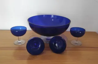 Juego de cristalería de ponche azul antigua