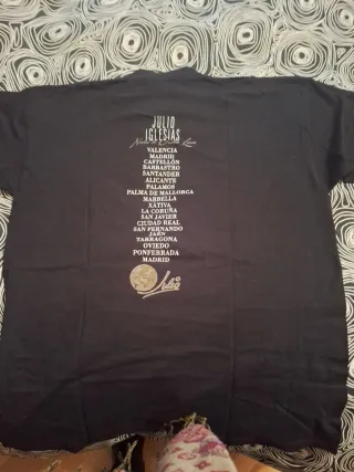 Camiseta Julio Iglesias Gira Noche de 4 Lunas