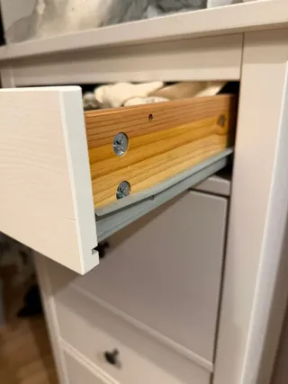 Cómoda IKEA HEMNES 5 cajones blanca