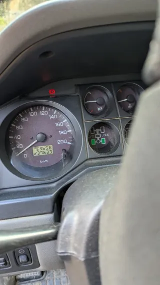 Mitsubishi Montero 2002