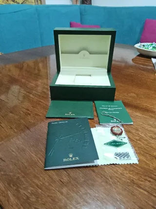 Caja y documentación Rolex Datejust