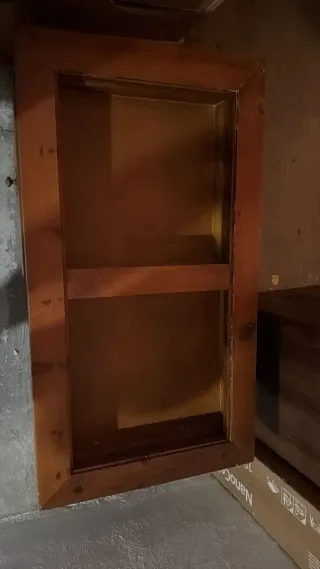 Mesa de centro de madera y cristal