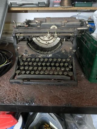 Máquina de escribir antigua WOOD STANDARD