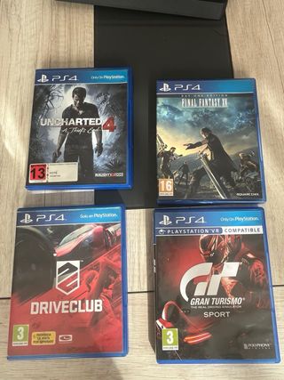 PS4 (PlayStation 4) Negra + 3 Mandos + 4 Juegos