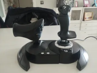 Thrustmaster T.Flight Hotas ONE Joystick