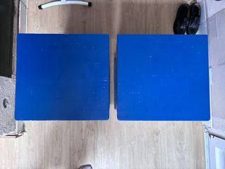 Mesitas de noche de pino pintadas azul