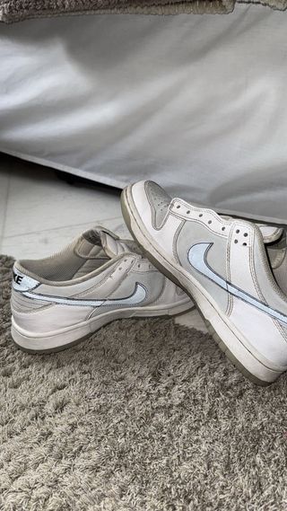 Nike Dunk Gris y Blanco