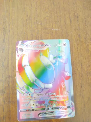 Cartas Pokémon VMAX Arcoíris