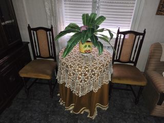 Mesa auxiliar redonda