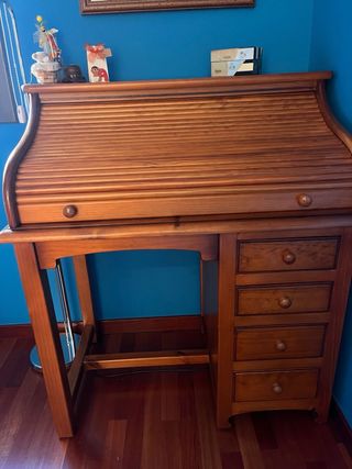 Escritorio secreter de madera pino con persiana