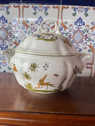 Sopera porcelana grande decorada pájaros