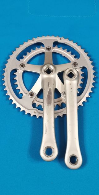 Bielas y Platos Shimano FC-1056