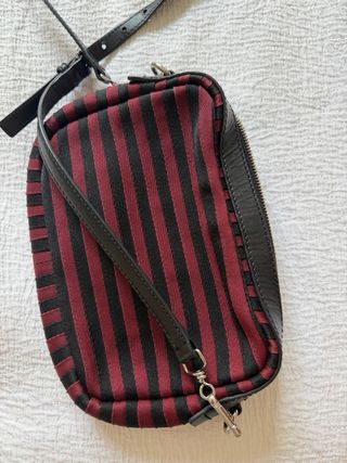 Bolso Bimba y Lola Rayas granate y negro