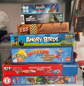 Pack 6 Juegos de Mesa y de regalo un puzzle marvel