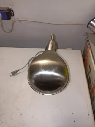 Flexo de metal plateado