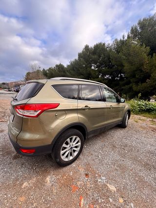 Ford Kuga 2015