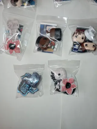 Figuras Kinder Joy Stranger Things