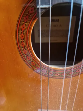 Guitarra Española Yamaha CG-40 A