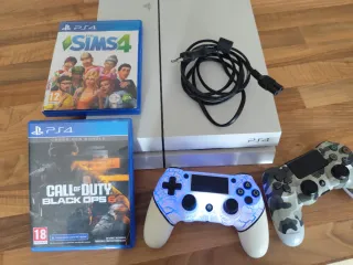 Consola PS4 Blanca + 2 Mandos + Juegos