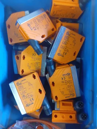 Fotocélula, Sondas y Cables