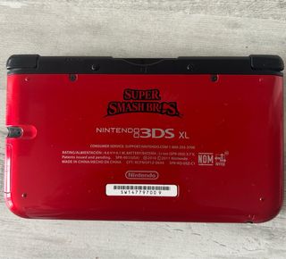 Nintendo 3DS XL Super Smash Bros.
