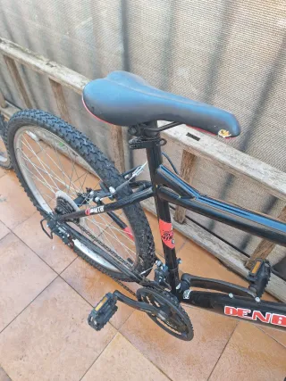 Bicicleta de Montaña Negra