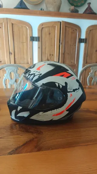 Casco Airoh