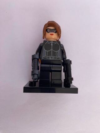 Figura Catwoman DC Comics tipo Lego