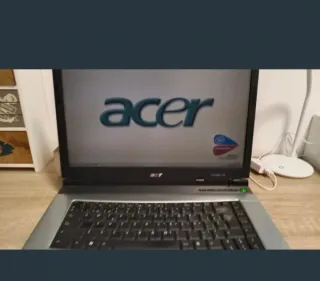 Portátil Acer TravelMate 4100