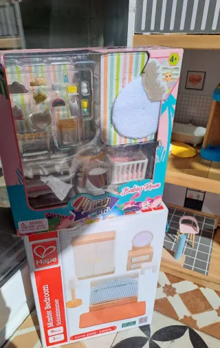 Casa de Muñecas con Muebles y Accesorios