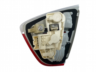 Piloto tra izq BMW E90 2004-2011