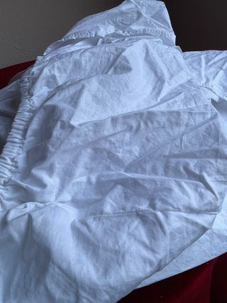 Juego de sábanas blanco