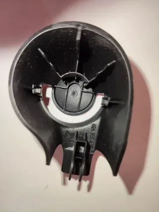 Tapa limpiaparabrisas trasero 606955435D grupo vag