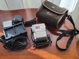 Cámara Vídeo Canon MV3i MC + Accesorios
