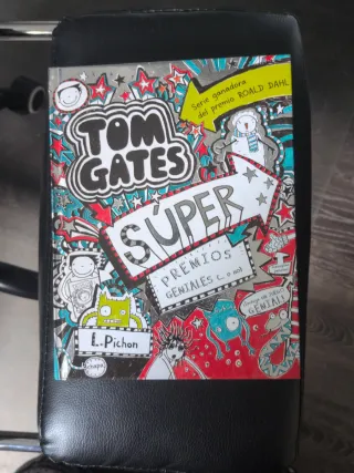 El genial mundo de Tom Gates (Spanish Edition)
