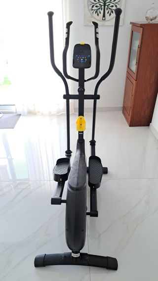 Elíptica DOMYOS 520 (autoalimentada sin cables)