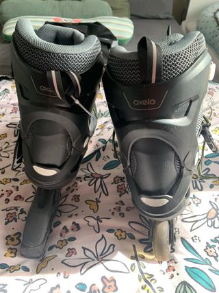 Patines en línea con bolsa casco y protecciones