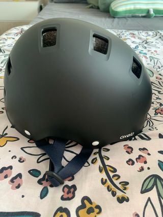 Patines en línea con bolsa casco y protecciones