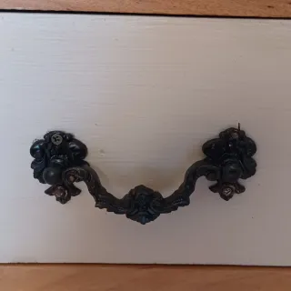 Cómoda antigua restaurada madera