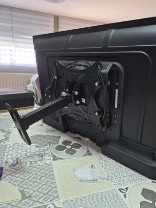 TV TD Systems 32 Negra