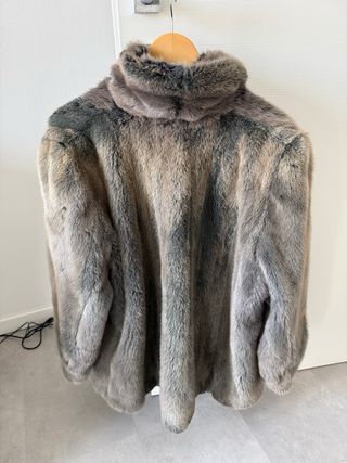 Pelliccia donna in ottime condizioni vera