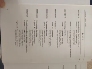 Libro de farmacología en  odontología.