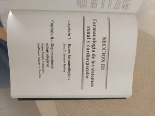 Libro de farmacología en  odontología.
