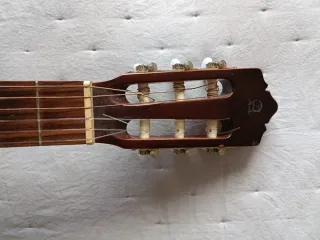 Guitarra clásica Alhambra 1C