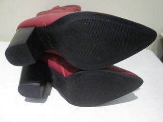 BOTINES CAMPEROS COLOR BURDEOS Nº 39/40  SHEIN