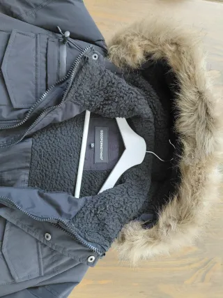 Abrigo Goodfornothing Negro