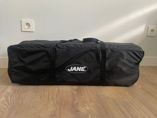 Cuna de viaje Jane 2 niveles + colchón. Como nueva