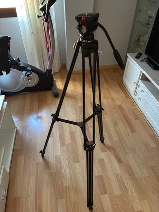 Trípode Video