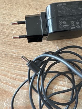 Carregador Asus Preto