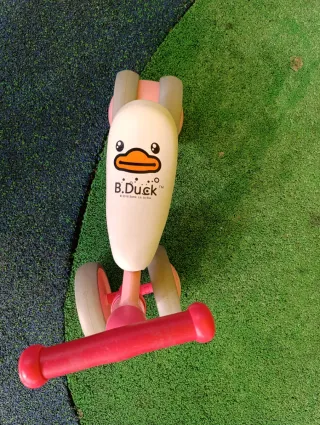 Bicicleta infantil B.Duck rosa